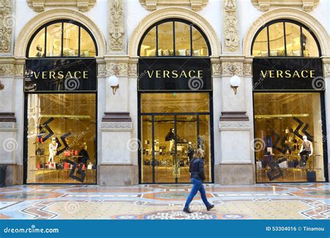 ufficio stile versace|versace italia online shopping.